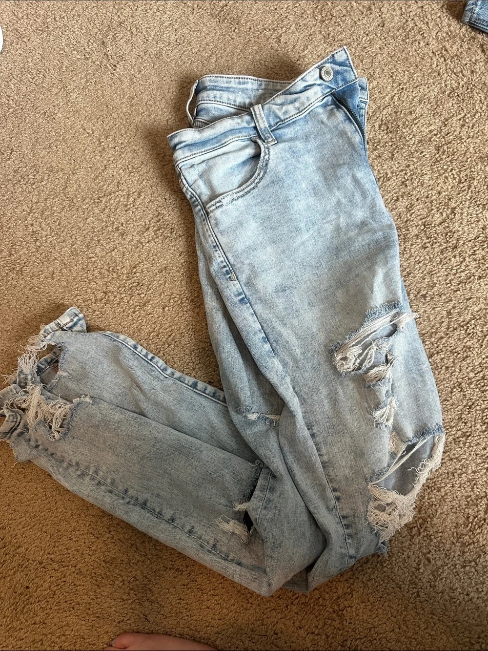 American Eagle Outfitters Light Wash Distressed Super High- Rise Jeans